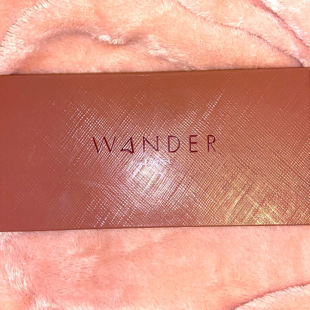 Wander Beauty Getaway Eye & Face Palette